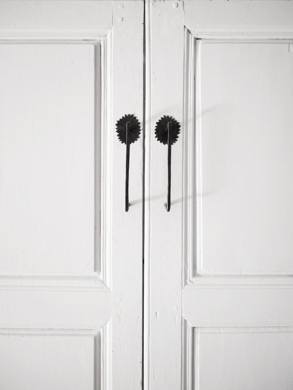 Furniture plate 02 for handle - secondary image