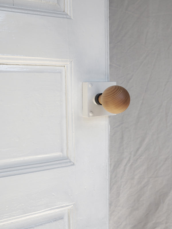 Poignée de porte 05 (cèdre)