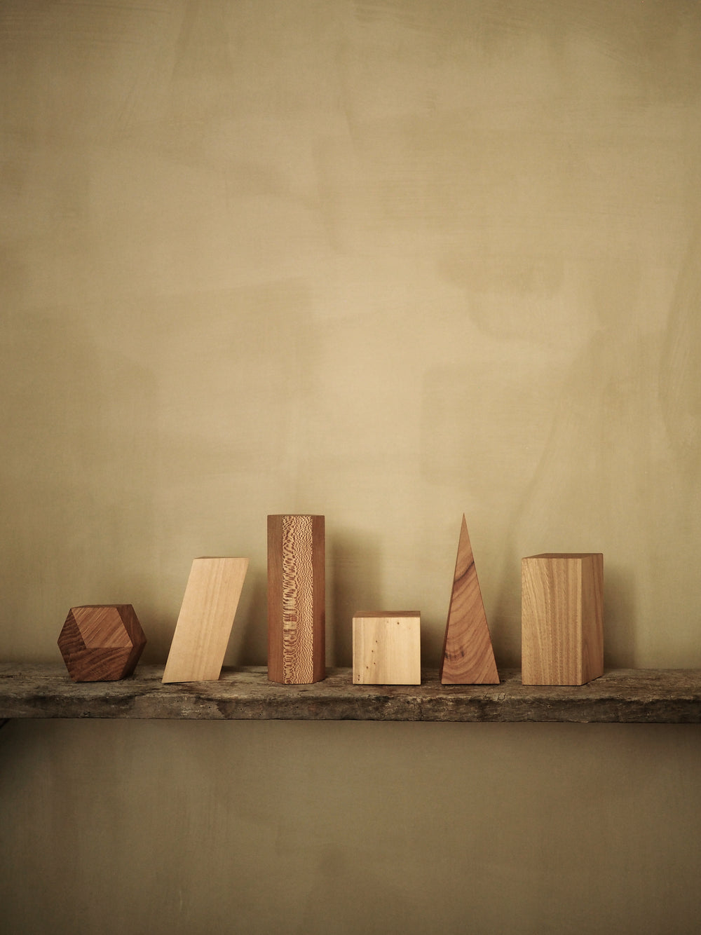 Formes en bois (x6)