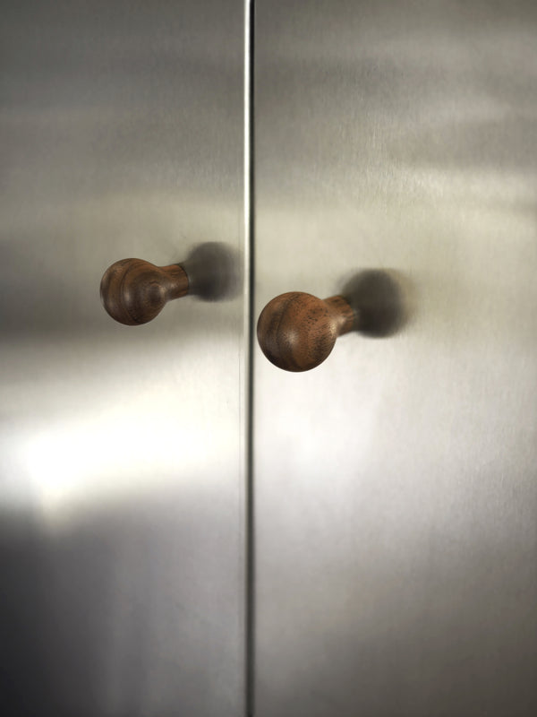 Bouton 02 Noyer (small) - secondary image